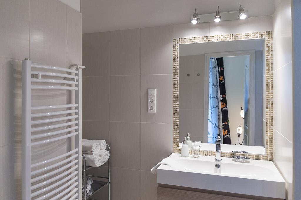Standard Apartment By Hi5-Liszt Ferenc Square Budapest Eksteriør bilde